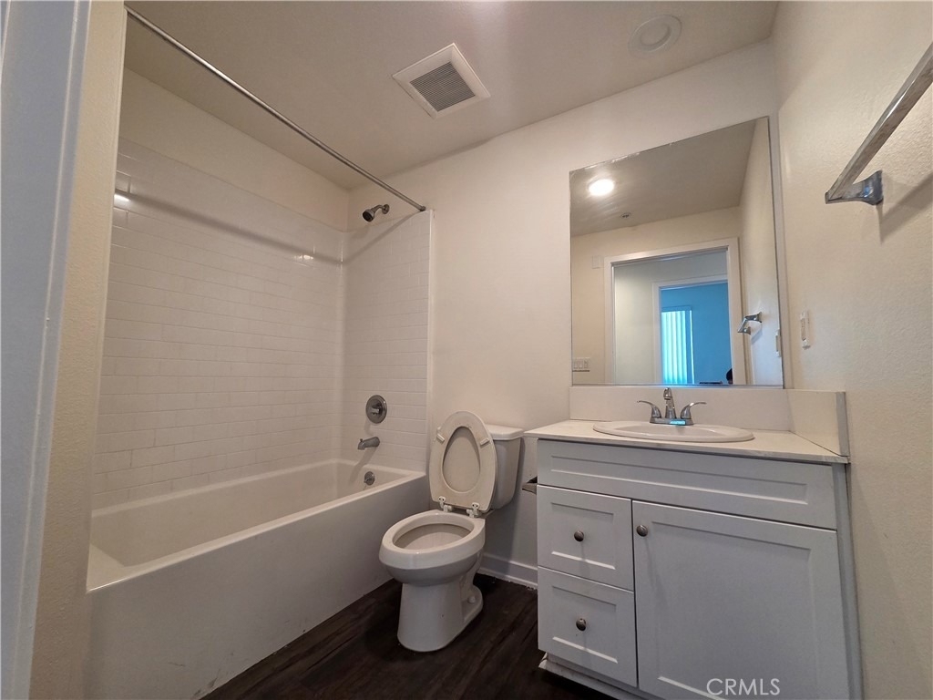 1836 Sichel Street - Photo 6