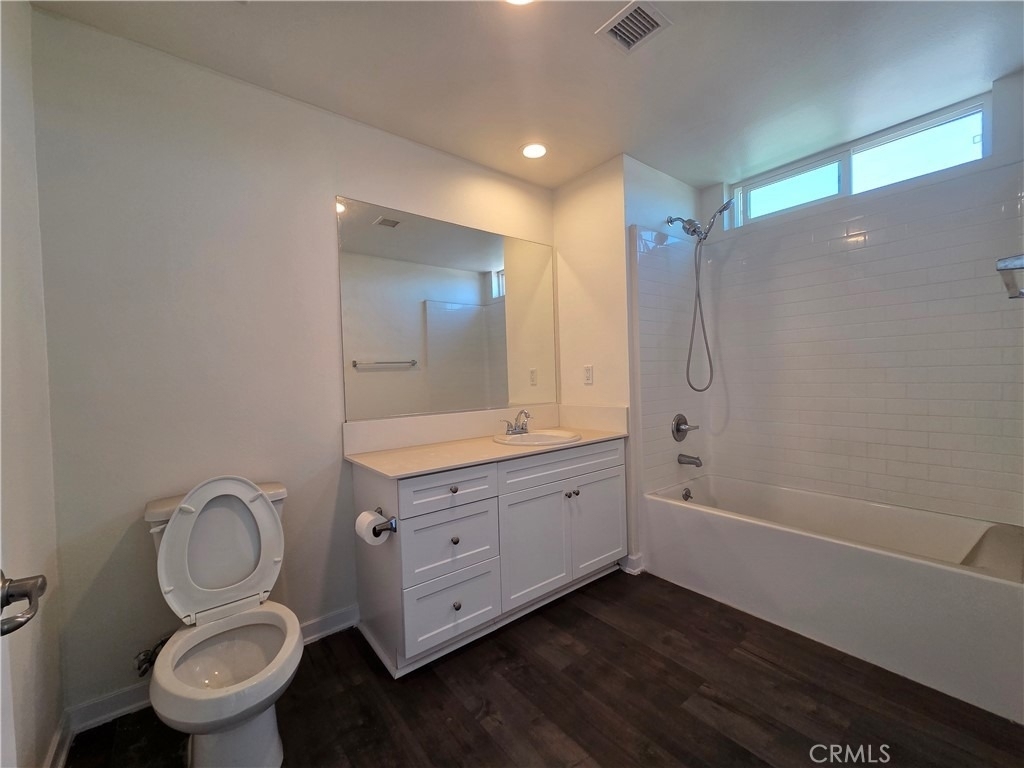 1836 Sichel Street - Photo 8