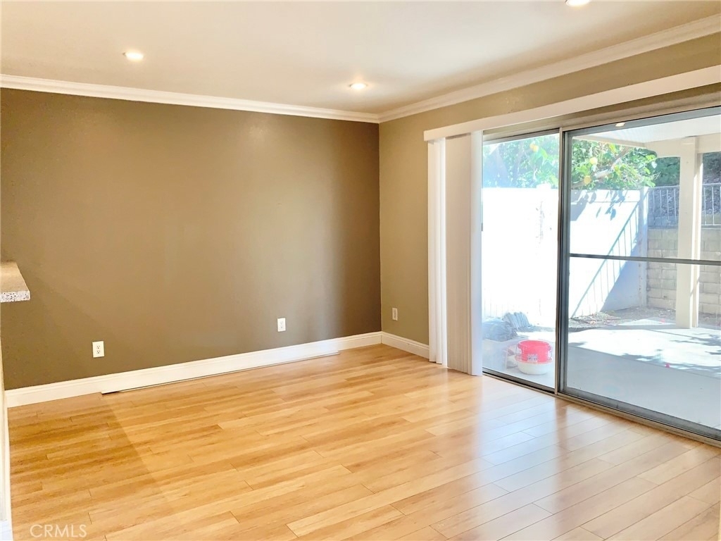 15686 Altamira Drive - Photo 3