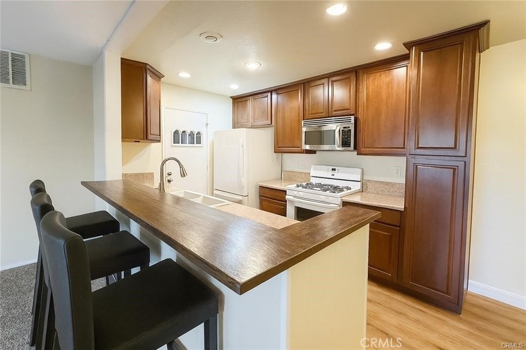 4466 Lidia Court - Photo 7