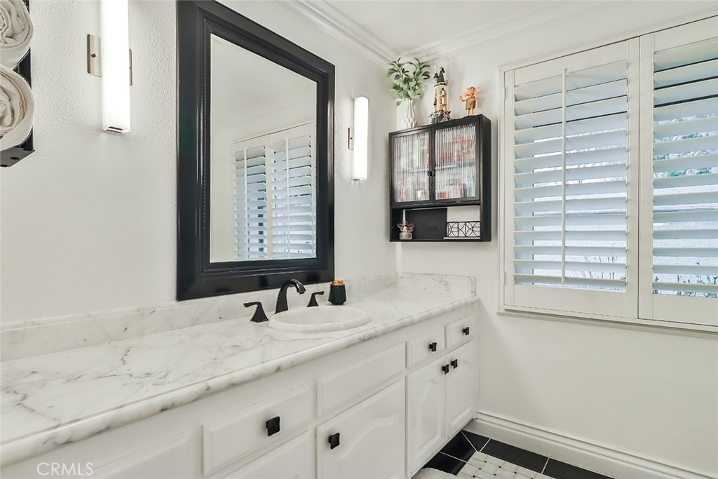 4658 Tam Oshanter Drive - Photo 21