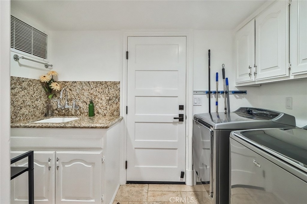 4658 Tam Oshanter Drive - Photo 19
