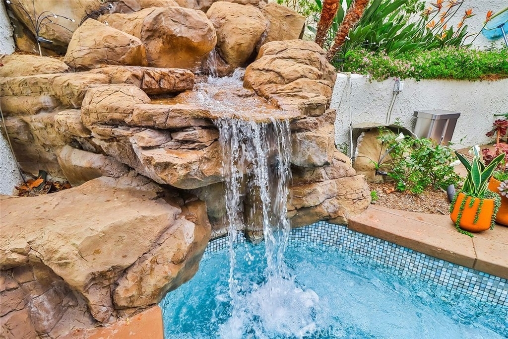 4658 Tam Oshanter Drive - Photo 52