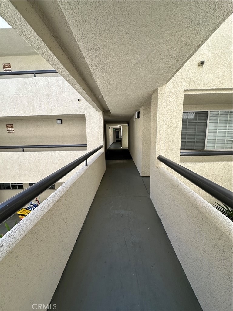5525 Canoga - Photo 6
