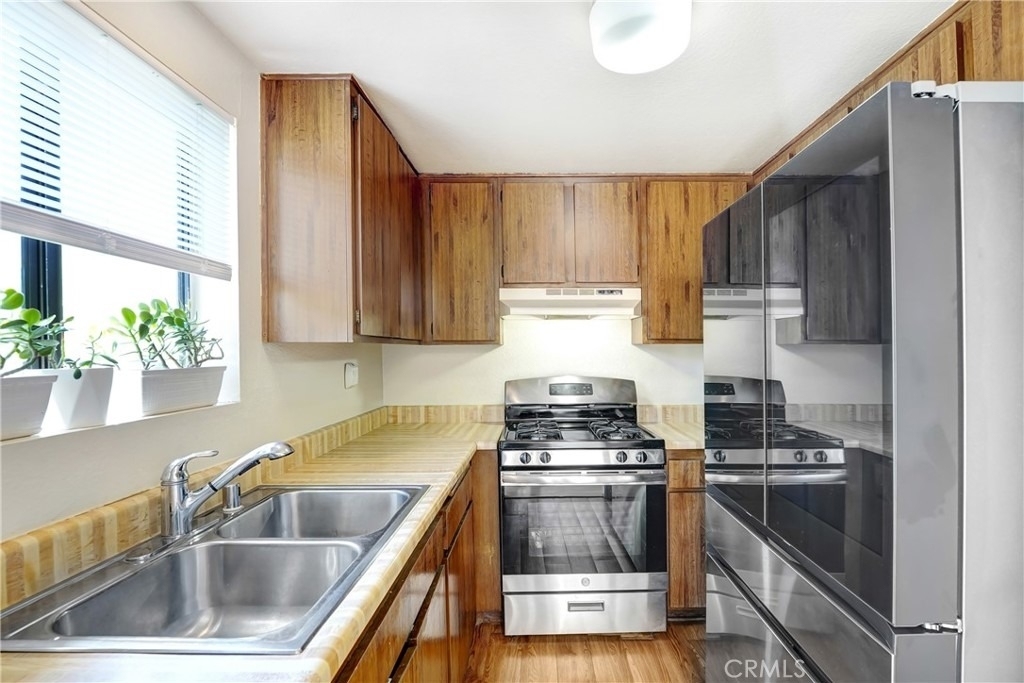 9531 Sepulveda Blvd - Photo 5