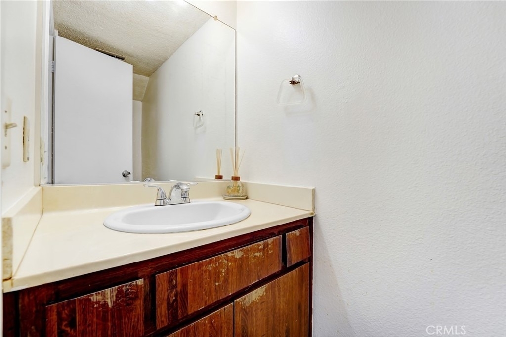 9531 Sepulveda Blvd - Photo 9