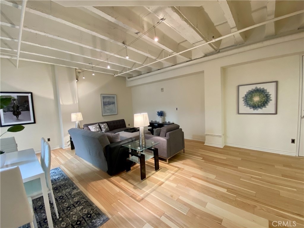 312 W 5th Street - Photo 11