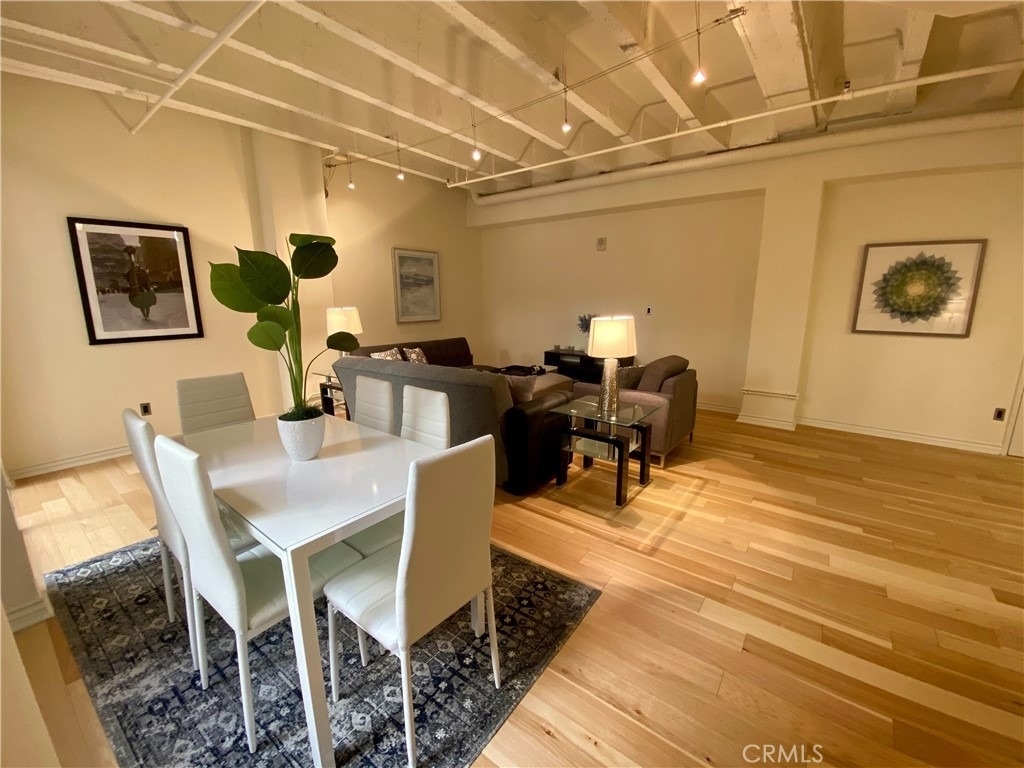 312 W 5th Street - Photo 4
