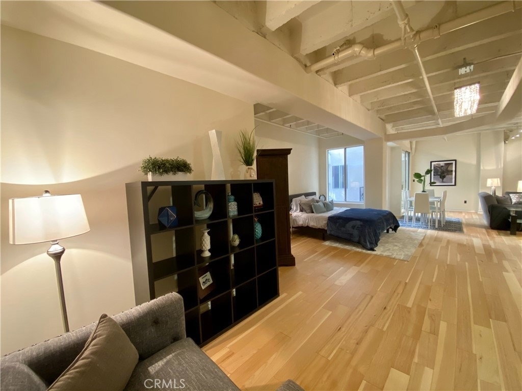 312 W 5th Street - Photo 8