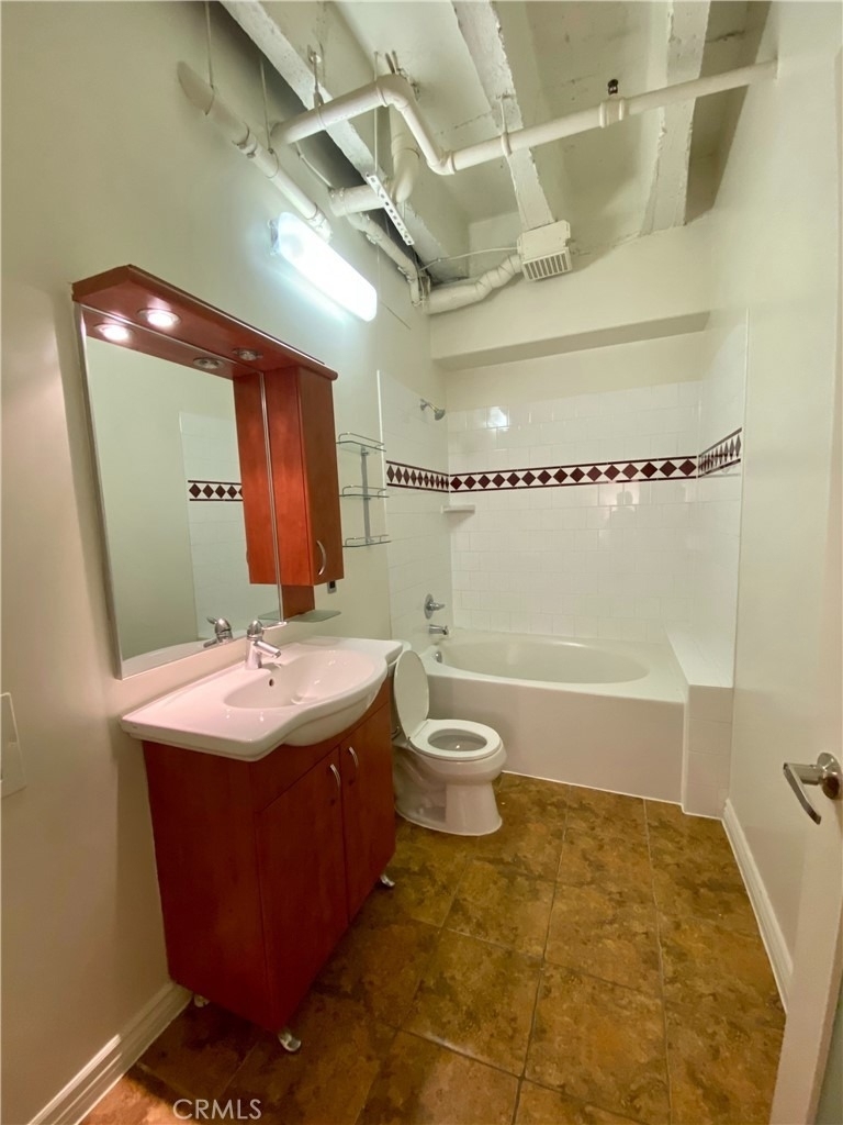 312 W 5th Street - Photo 9