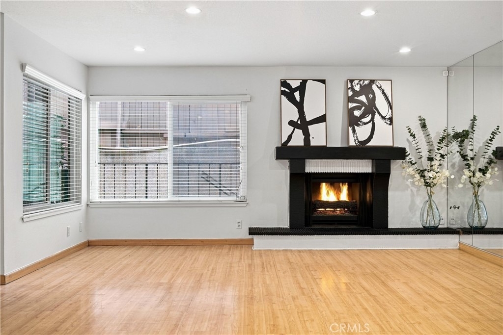 4675 Willis - Photo 3
