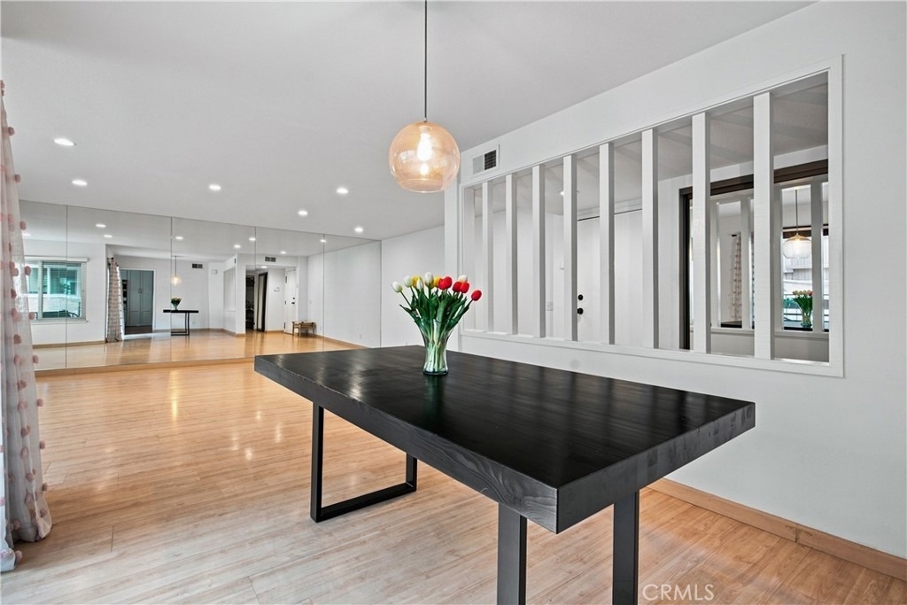 4675 Willis - Photo 6