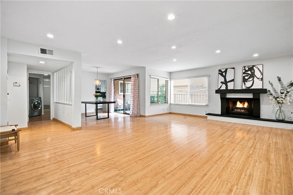 4675 Willis - Photo 1