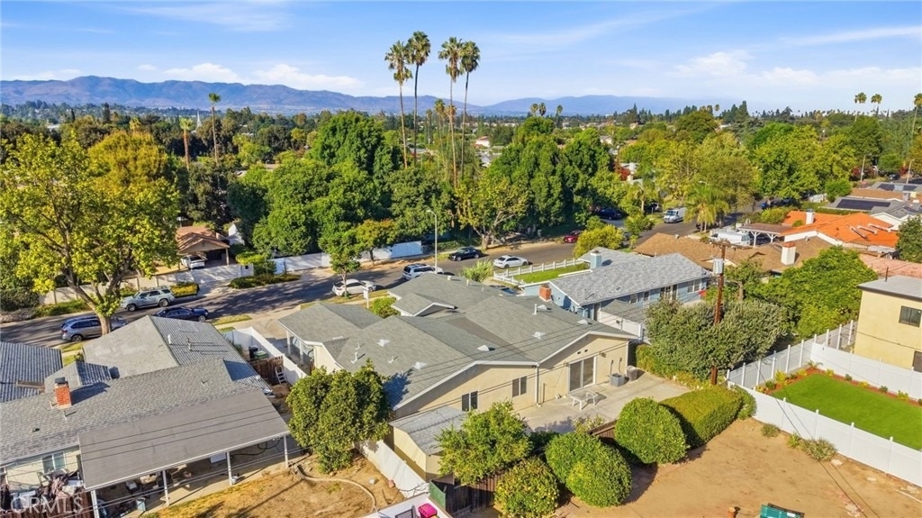 22248 Leadwell - Photo 47