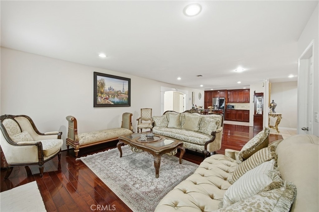 22248 Leadwell - Photo 15