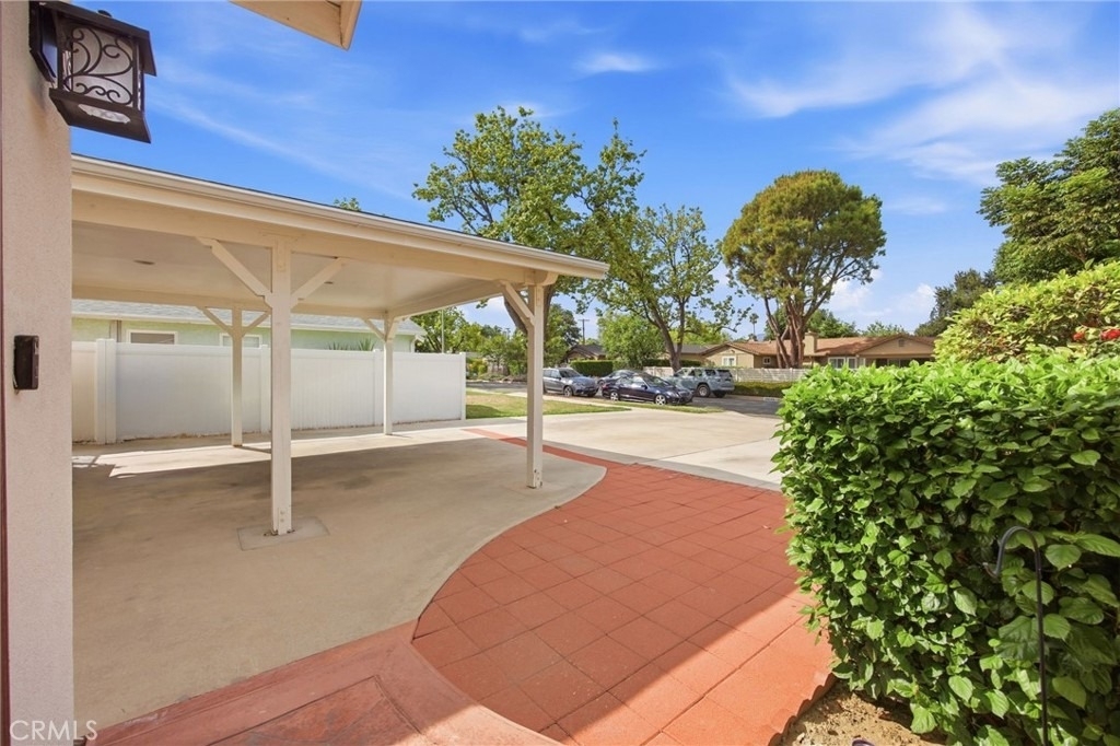 22248 Leadwell - Photo 9