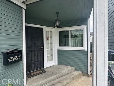 14726 Tupper - Photo 4