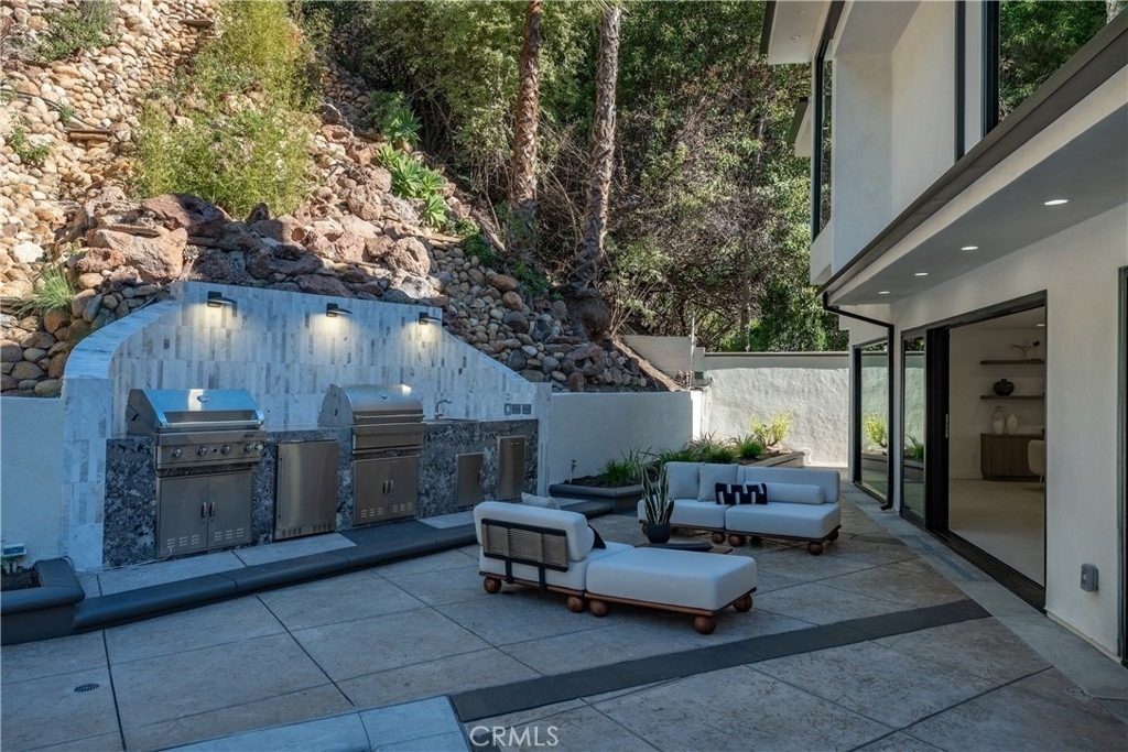 2638 Zorada Drive - Photo 37