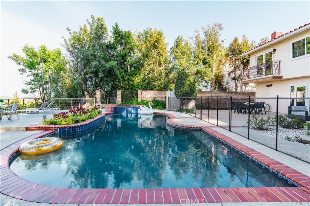 21793 Planewood Drive - Photo 45
