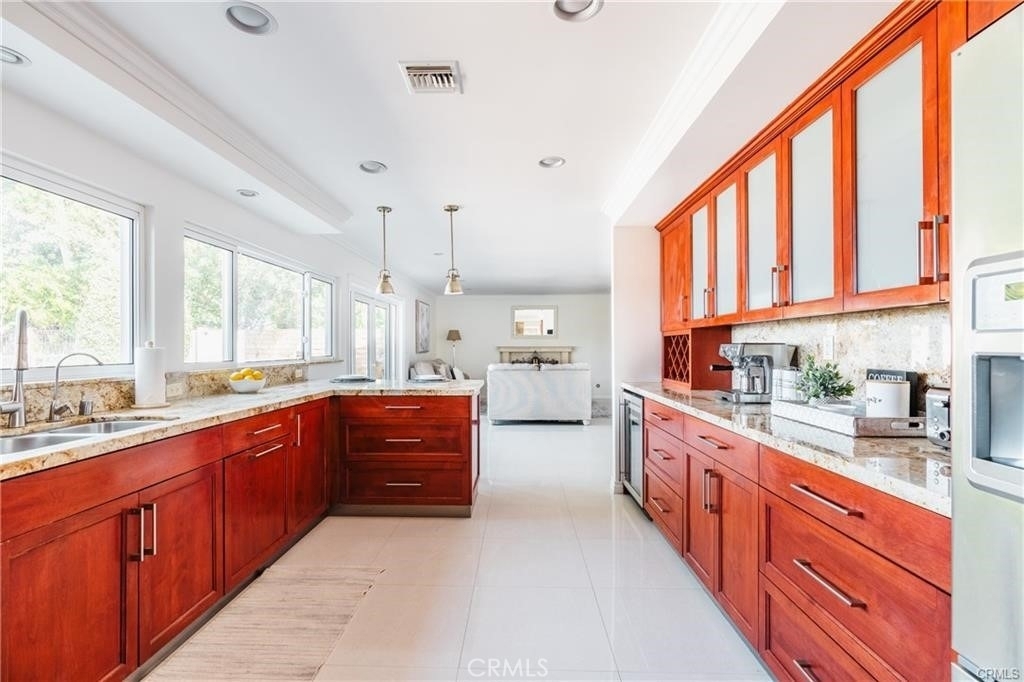 21793 Planewood Drive - Photo 8