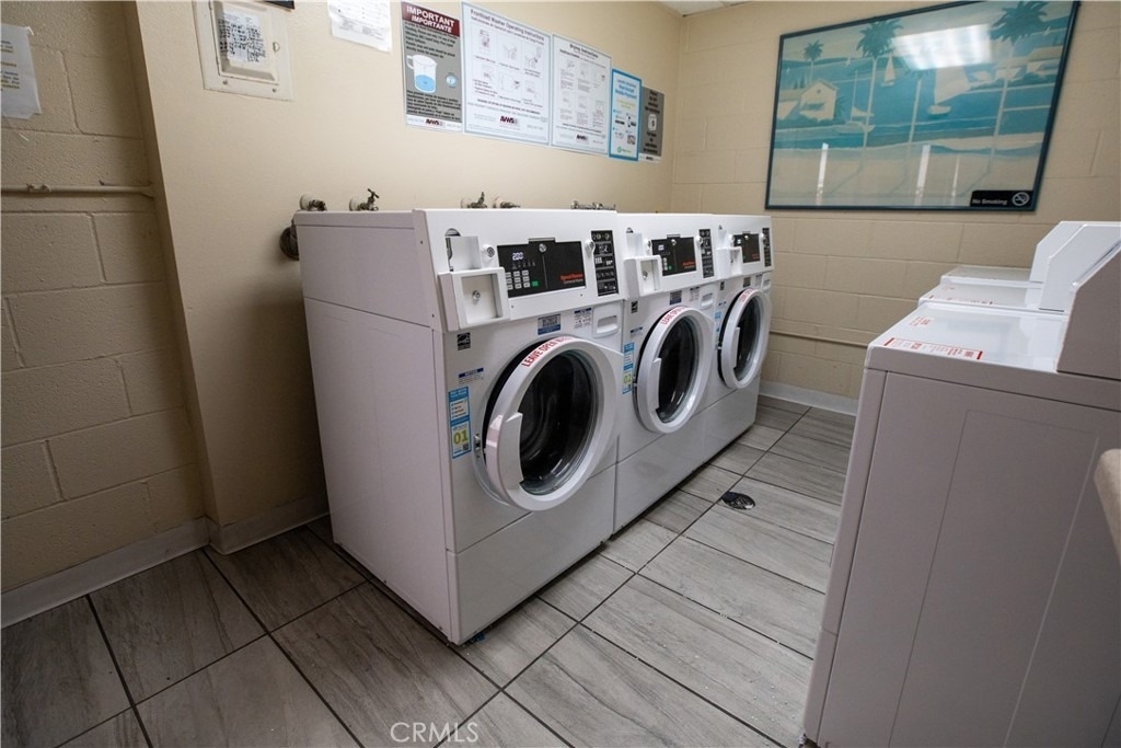 4015 W 137th Street - Photo 16