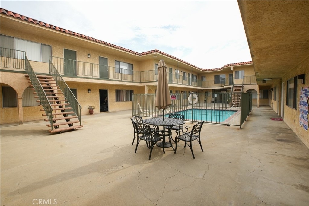 4015 W 137th Street - Photo 5