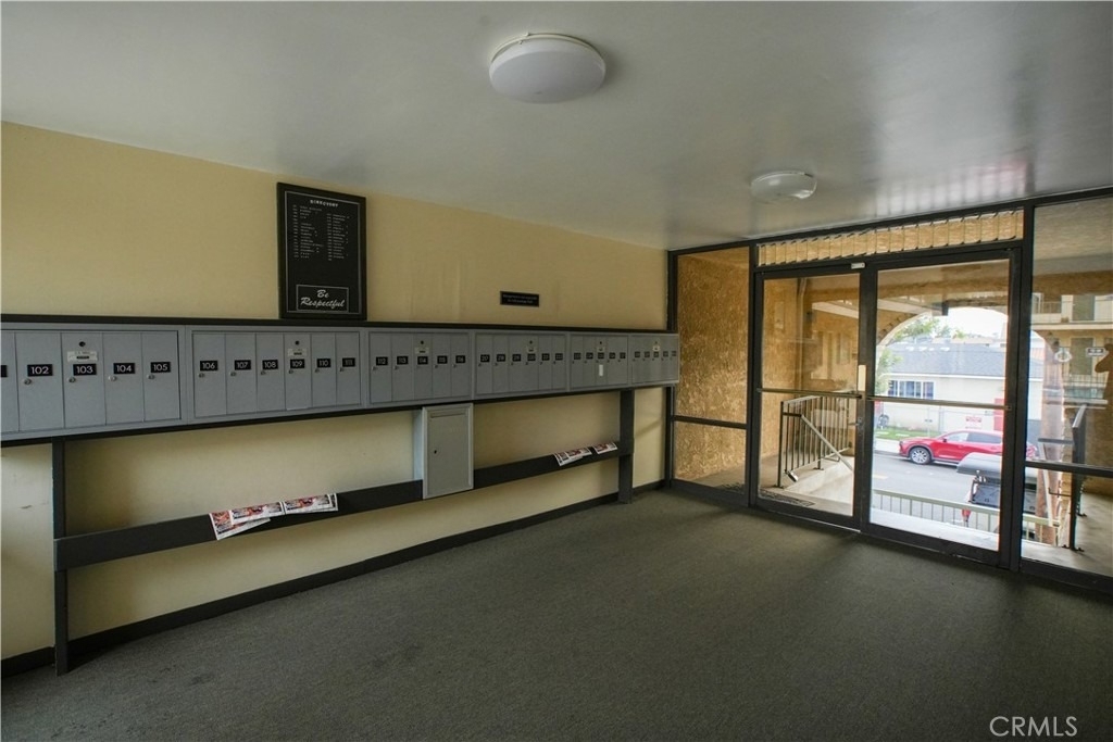 4015 W 137th Street - Photo 1
