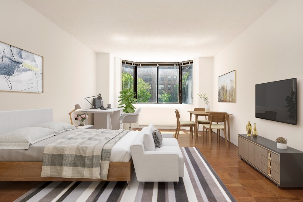  east 52nd st - Photo 1