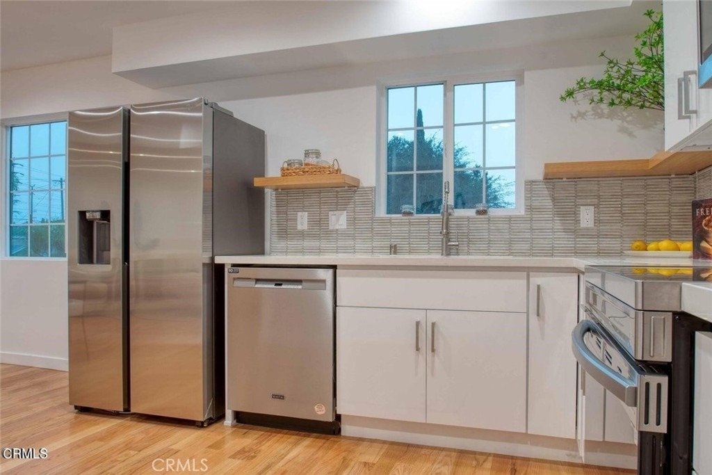 2333 1/2 Langdale Avenue - Photo 7