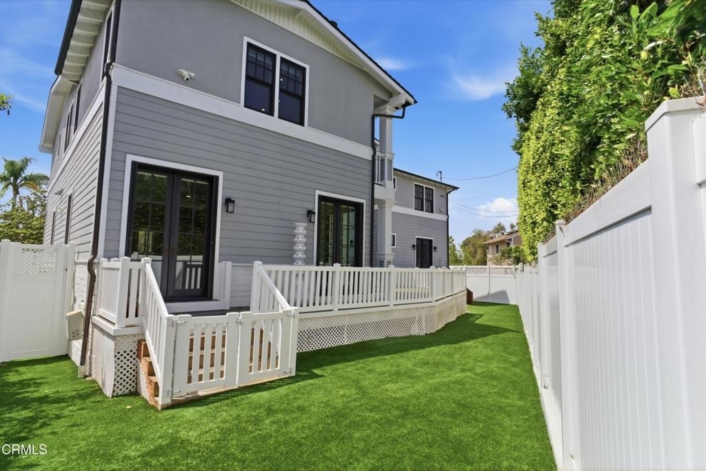 7214 Mccool Avenue - Photo 10