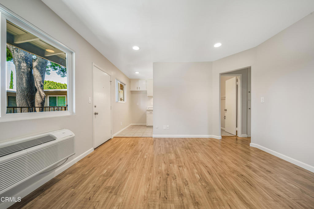 761 E Orange Grove Boulevard - Photo 6
