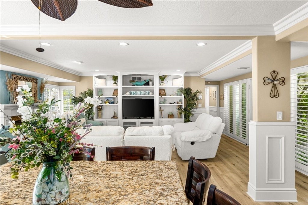 9442 Tiki Circle - Photo 4