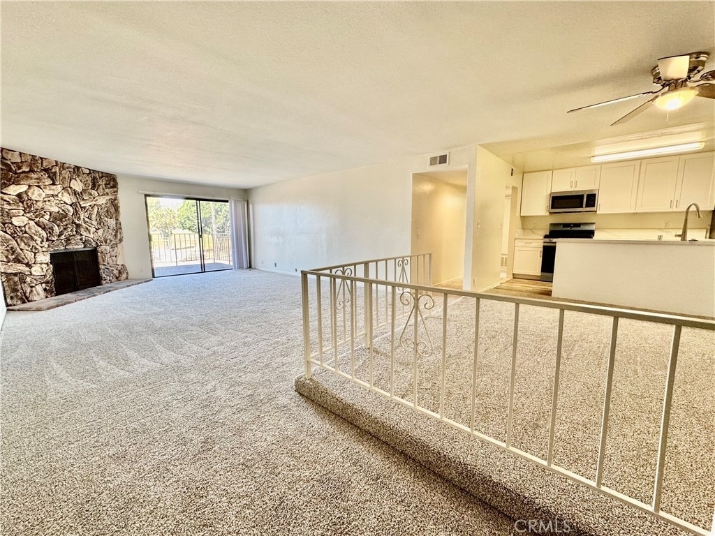 2501 S El Camino Real - Photo 2