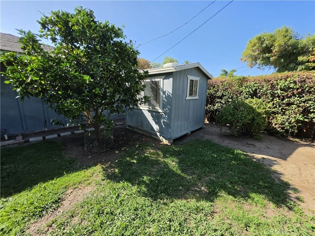1150 E 36th Street - Photo 12