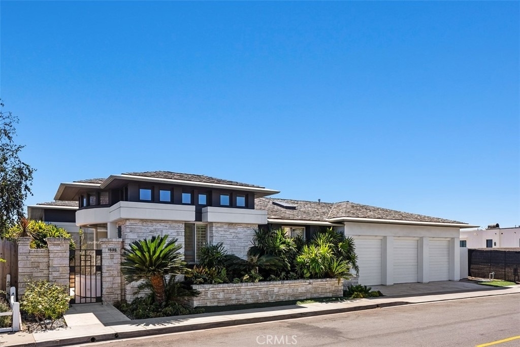 1535 Dolphin Terrace - Photo 22