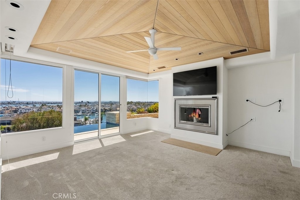 1535 Dolphin Terrace - Photo 11
