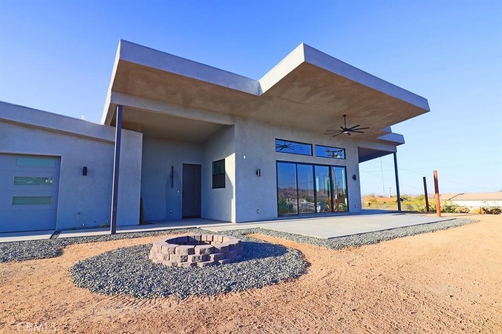 4853 Avenida Del Sol - Photo 1