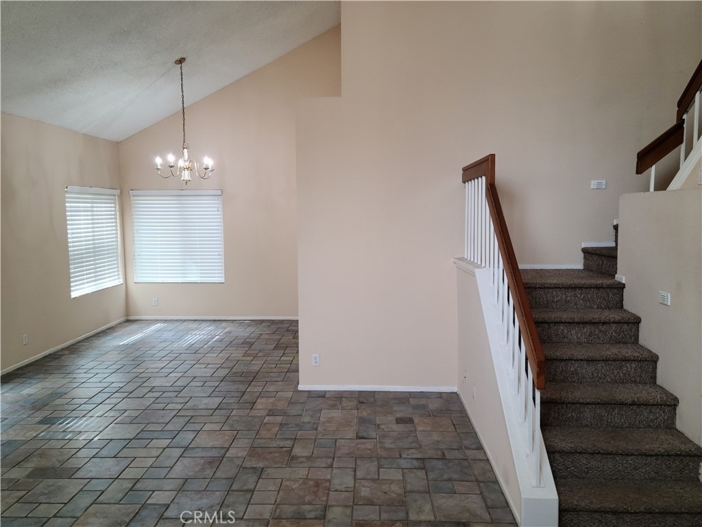 998 Ashford Circle - Photo 1