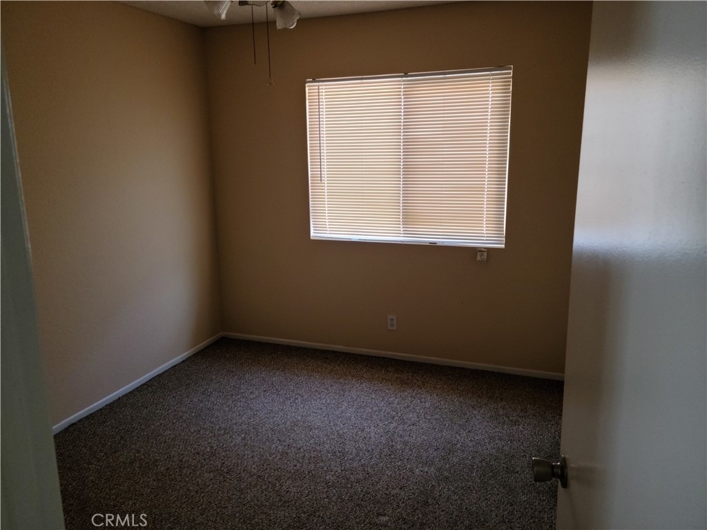 998 Ashford Circle - Photo 12