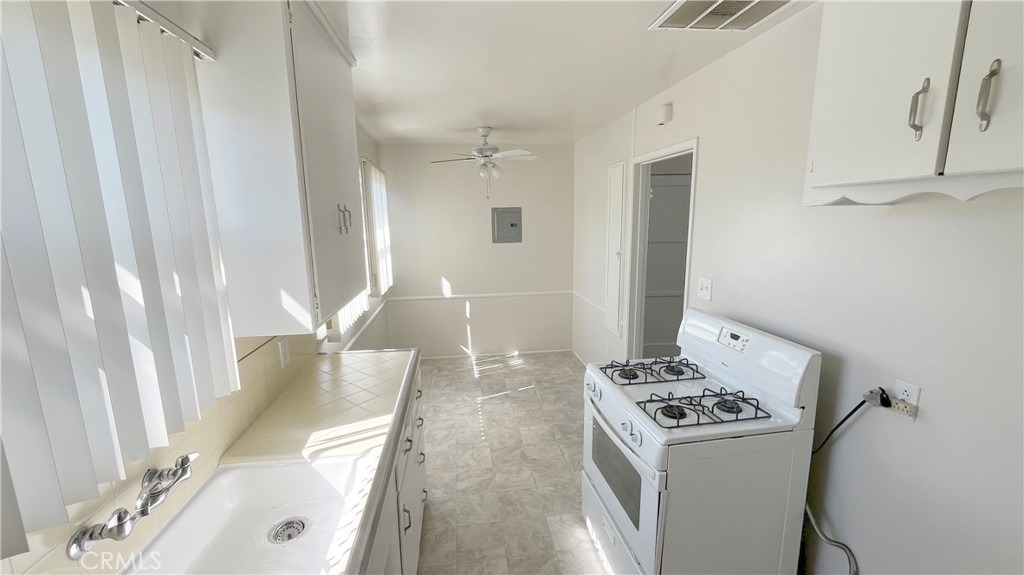 4123 Ocean View Blvd - Photo 4