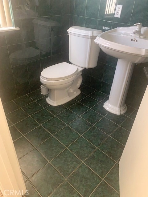 11300 Foothill - Photo 18