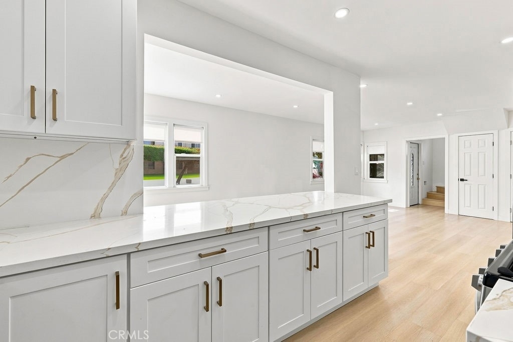 1211 Cole Avenue - Photo 9