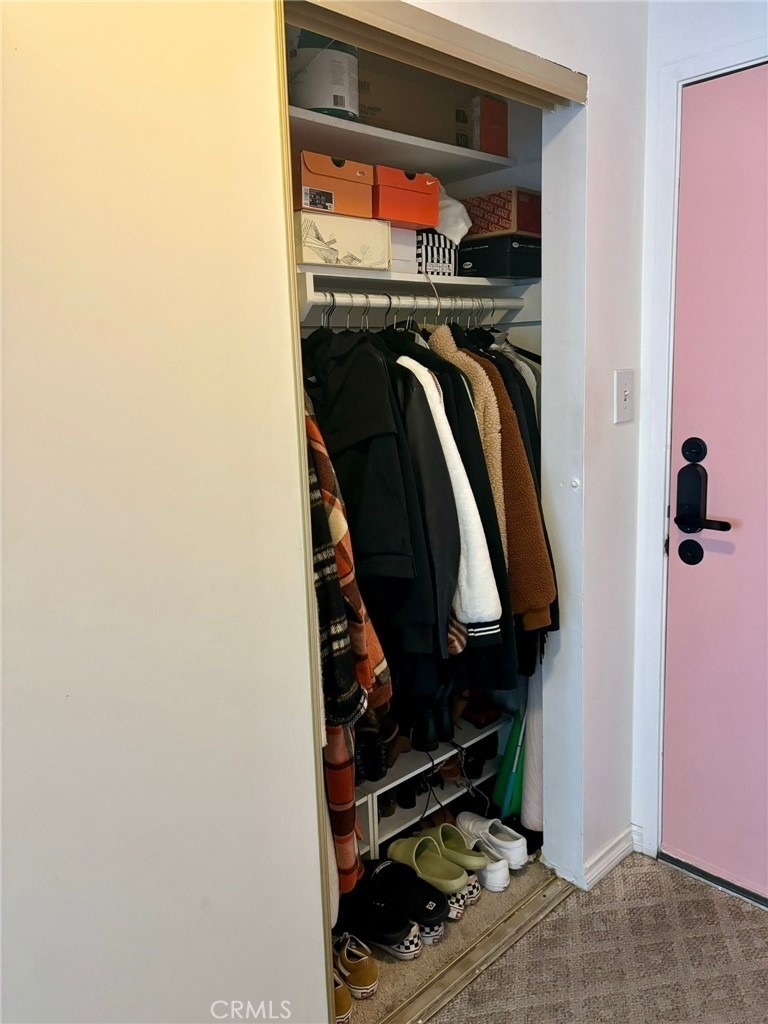 615 E Broadway - Photo 9
