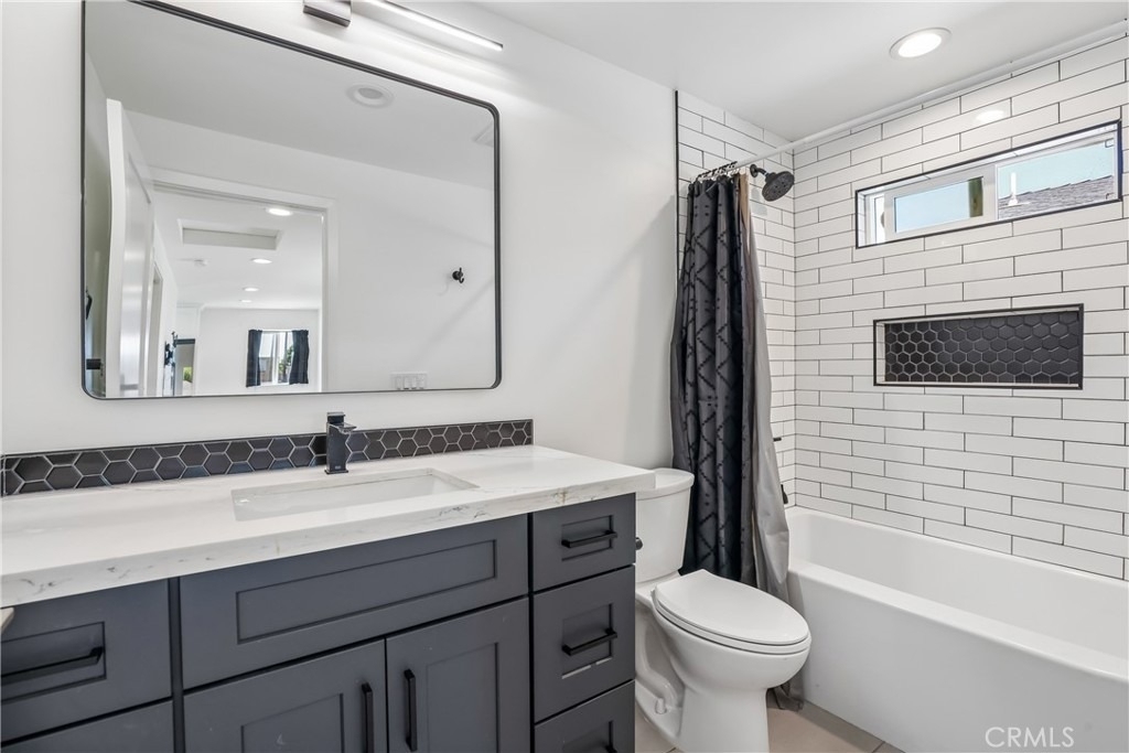 4461 Farquhar Avenue - Photo 17
