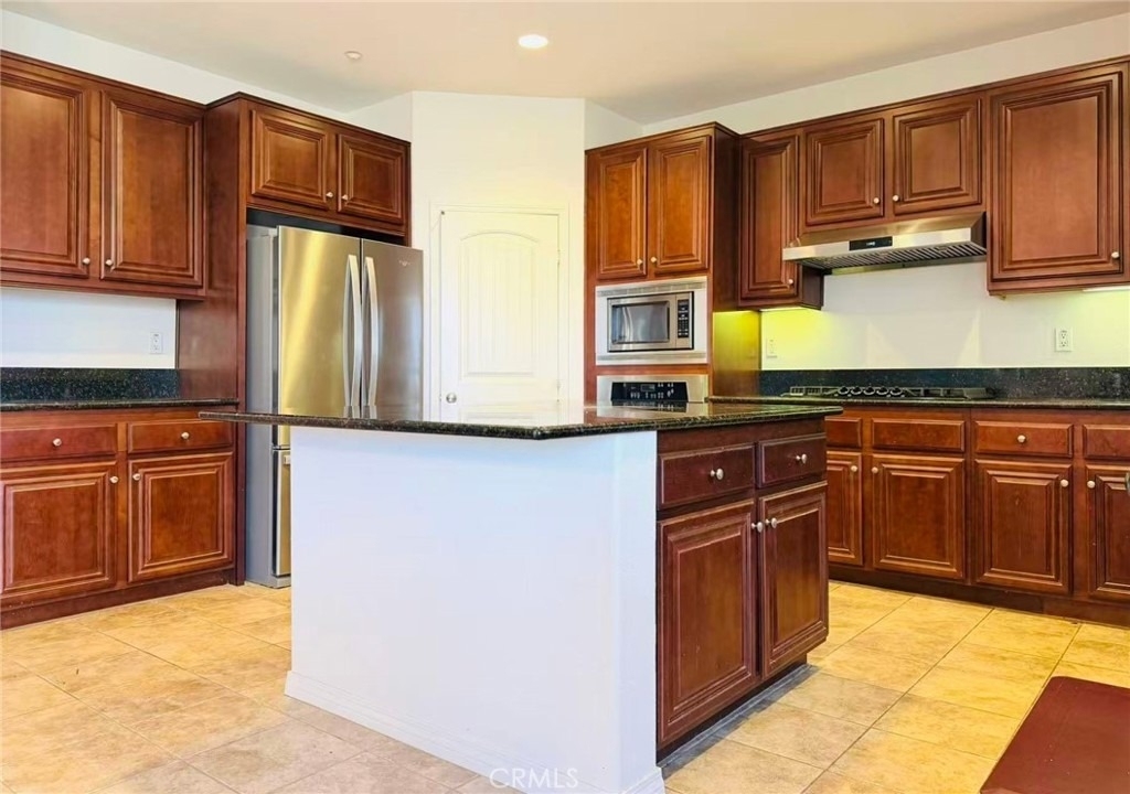18542 Krameria Avenue - Photo 2