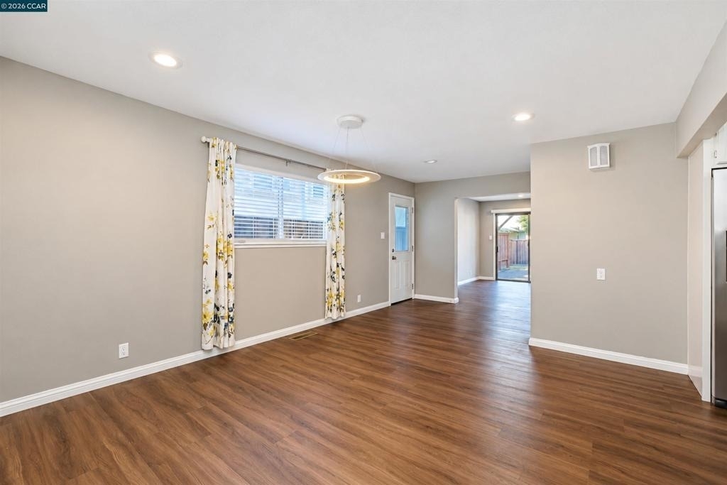 3121 Alhambra Ave - Photo 5