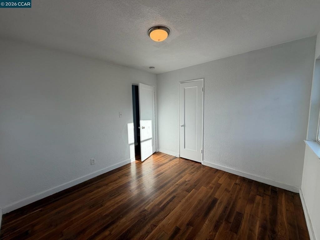 341 S 8th St - Photo 11