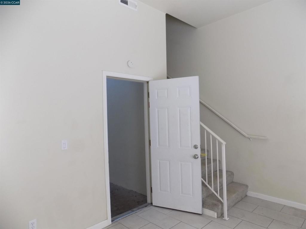 5114 Wall Ave - Photo 1