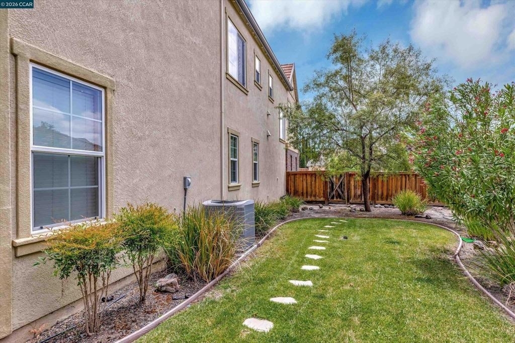 1489 Menton St - Photo 66