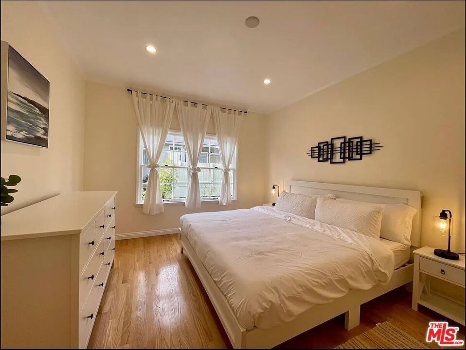 423 W Ocean Avenue - Photo 15